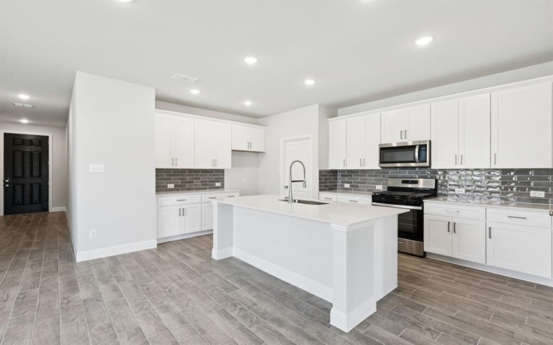 1306 Middlebrooks Drive, Forney, TX 75126, 4 Bedrooms Bedrooms, ,3 BathroomsBathrooms,Residential,For Sale,1306 Middlebrooks Drive,0,21036980