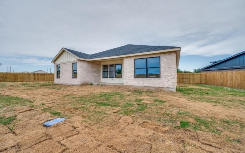856 Buck Board Drive, De Leon, TX 76444, 3 Bedrooms Bedrooms, ,2 BathroomsBathrooms,Residential,For Sale,856 Buck Board Drive,0,21037023