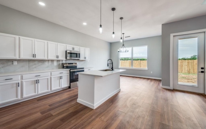 856 Buck Board Drive, De Leon, TX 76444, 3 Bedrooms Bedrooms, ,2 BathroomsBathrooms,Residential,For Sale,856 Buck Board Drive,0,21037023