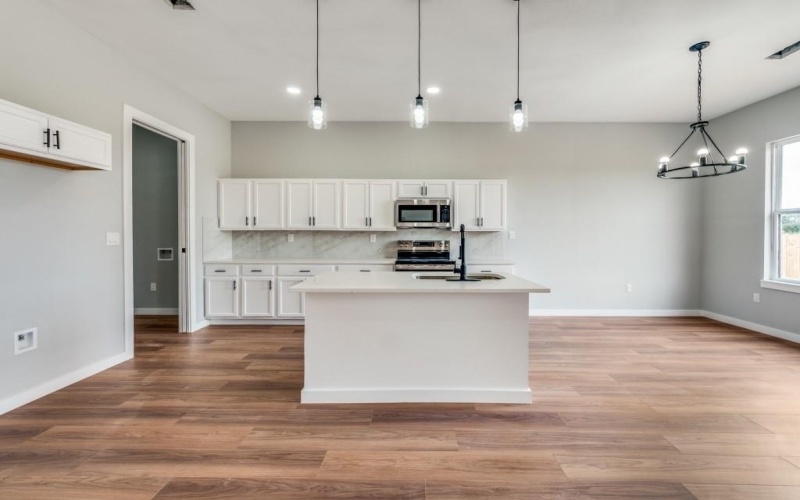856 Buck Board Drive, De Leon, TX 76444, 3 Bedrooms Bedrooms, ,2 BathroomsBathrooms,Residential,For Sale,856 Buck Board Drive,0,21037023