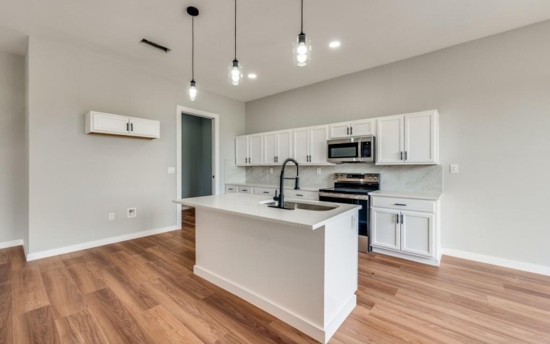 856 Buck Board Drive, De Leon, TX 76444, 3 Bedrooms Bedrooms, ,2 BathroomsBathrooms,Residential,For Sale,856 Buck Board Drive,0,21037023