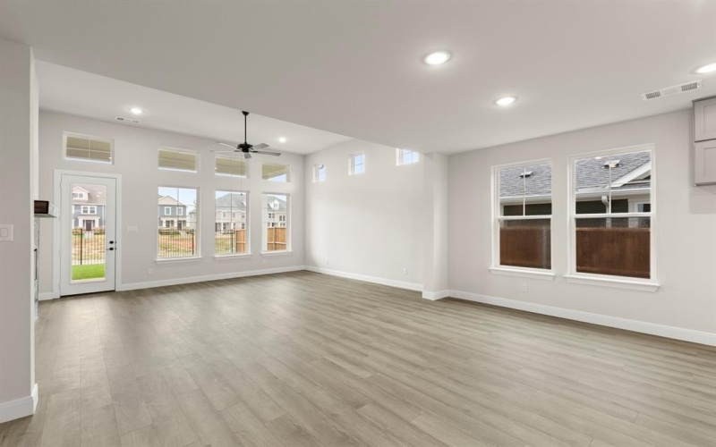 1023 Abigail Way, Midlothian, TX 76065, 4 Bedrooms Bedrooms, ,3 BathroomsBathrooms,Residential,For Sale,1023 Abigail Way,0,21037105