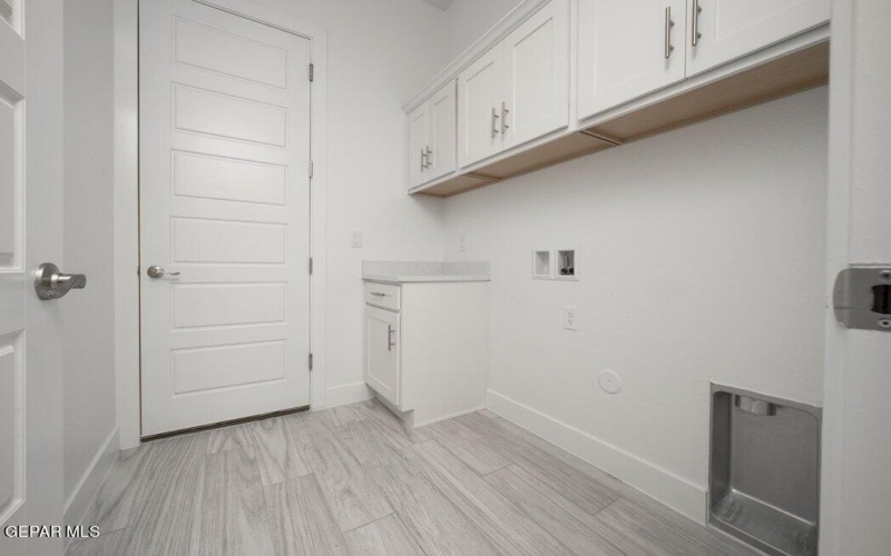 12812 Prestbury Avenue, El Paso, TX 79928, 4 Habitaciones Habitaciones , ,1 BañoBaños,Residential,En Venta,12812 Prestbury Avenue,916120