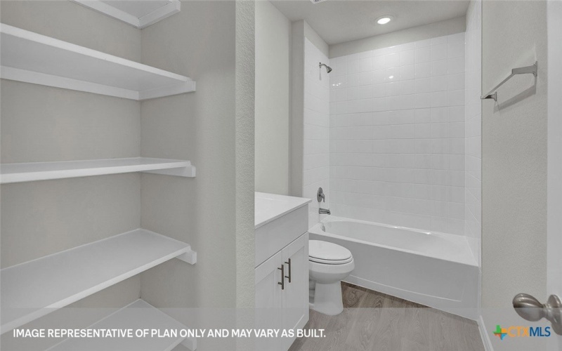 124 RAYMONDVILLE Path, San Marcos, TX 78666, 4 Habitaciones Habitaciones , ,3 BañosBaños,Residential,En Venta,124 RAYMONDVILLE Path,0,590272