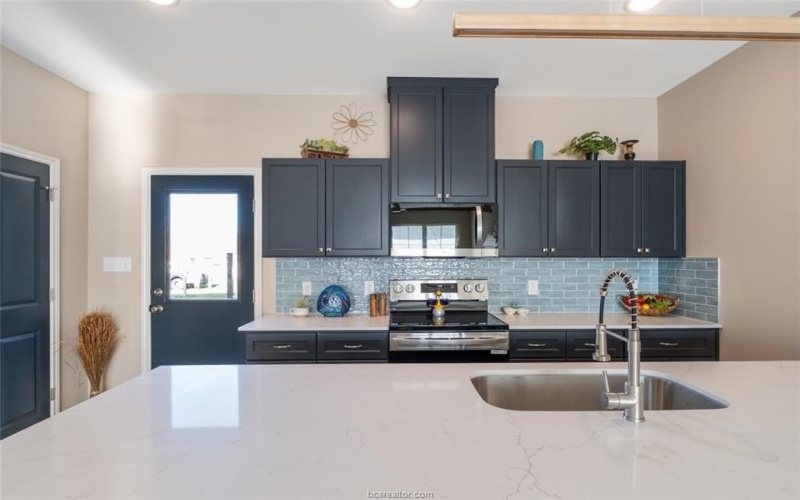 802 North Parker Avenue, Bryan, TX 77803, 2 Bedrooms Bedrooms, ,2 BathroomsBathrooms,Residential,For Sale,802 North Parker Avenue,0,25009084