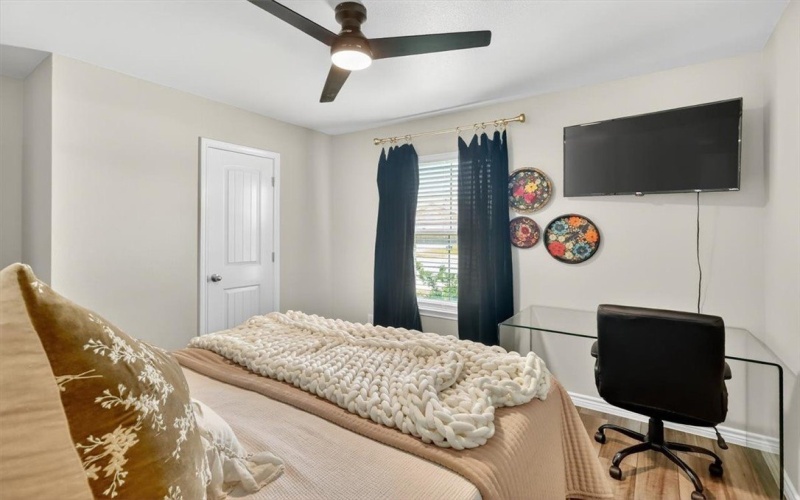1126 Carnaby Street, Corpus Christi, TX 78415, 4 Habitaciones Habitaciones , ,2 BañosBaños,Residential,En Venta,1126 Carnaby Street,0,463758