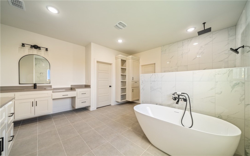 1518 Fenner Ranch Drive, Corpus Christi, TX 78415, 4 Bedrooms Bedrooms, ,3 BathroomsBathrooms,Residential,For Sale,1518 Fenner Ranch Drive,0,463772