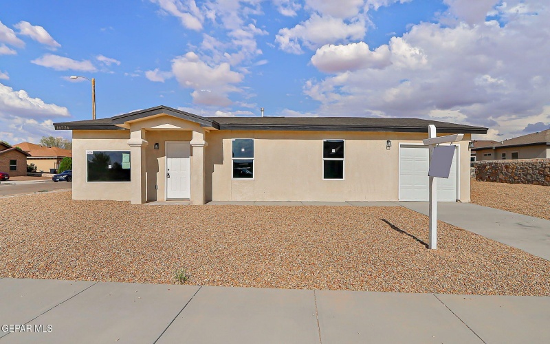 14724 Cactus Ridge Lane, Horizon City, TX 79928, 3 Bedrooms Bedrooms, ,2 BathroomsBathrooms,Residential,For Sale,14724 Cactus Ridge Lane,0,928743