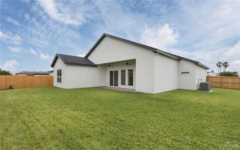 3701 Zenker Avenue, McAllen, TX 78504, 4 Habitaciones Habitaciones , ,2 BañosBaños,Residential,En Venta,3701 Zenker Avenue,0,466439