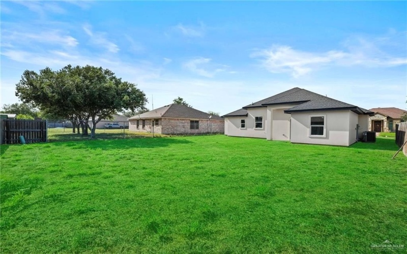 3802 Albanian Street, Edinburg, TX 78542, 3 Habitaciones Habitaciones , ,2 BañosBaños,Residential,En Venta,3802 Albanian Street,0,478878