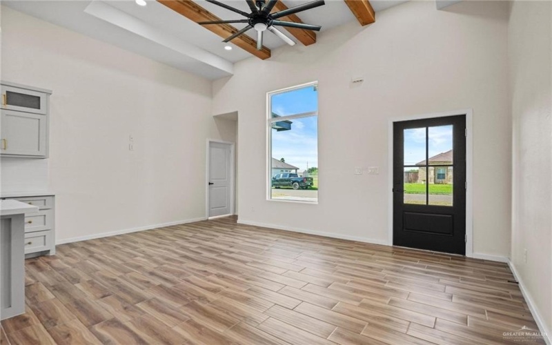 3802 Albanian Street, Edinburg, TX 78542, 3 Habitaciones Habitaciones , ,2 BañosBaños,Residential,En Venta,3802 Albanian Street,0,478878