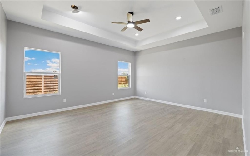 1712 Diplomat Drive, Edinburg, TX 78542, 3 Habitaciones Habitaciones , ,2 BañosBaños,Residential,En Venta,1712 Diplomat Drive,0,478958