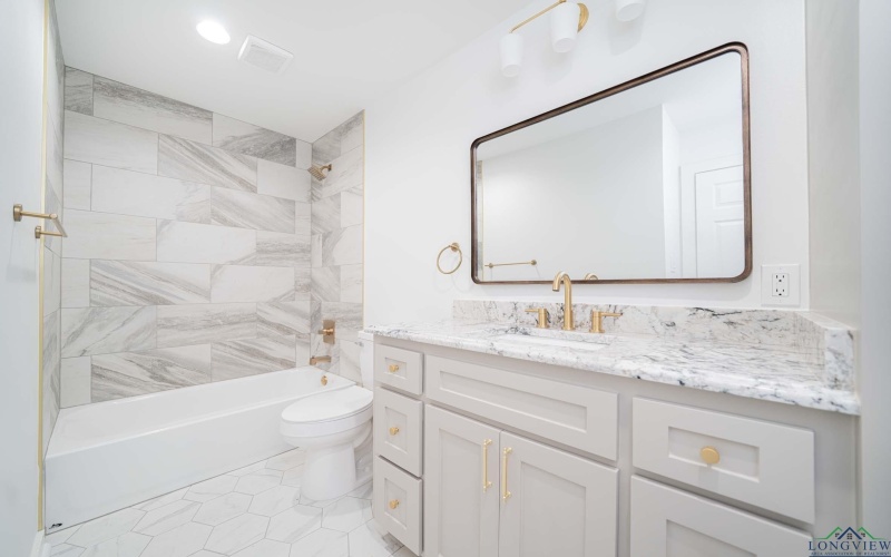 1808 Timpson St, Longview, TX 75602, 3 Habitaciones Habitaciones , ,2 BañosBaños,Residential,En Venta,1808 Timpson St,0,20255732