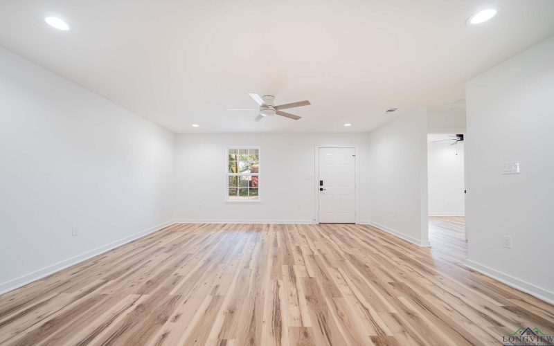 1808 Timpson St, Longview, TX 75602, 3 Habitaciones Habitaciones , ,2 BañosBaños,Residential,En Venta,1808 Timpson St,0,20255732