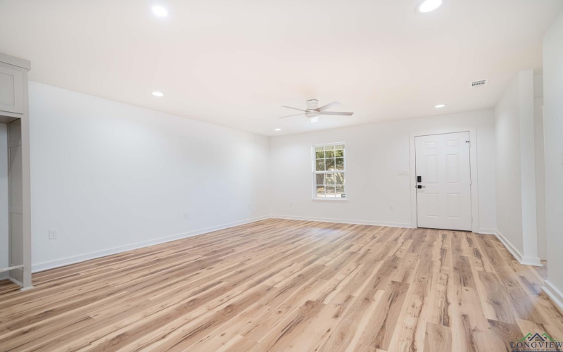 1808 Timpson St, Longview, TX 75602, 3 Habitaciones Habitaciones , ,2 BañosBaños,Residential,En Venta,1808 Timpson St,0,20255732