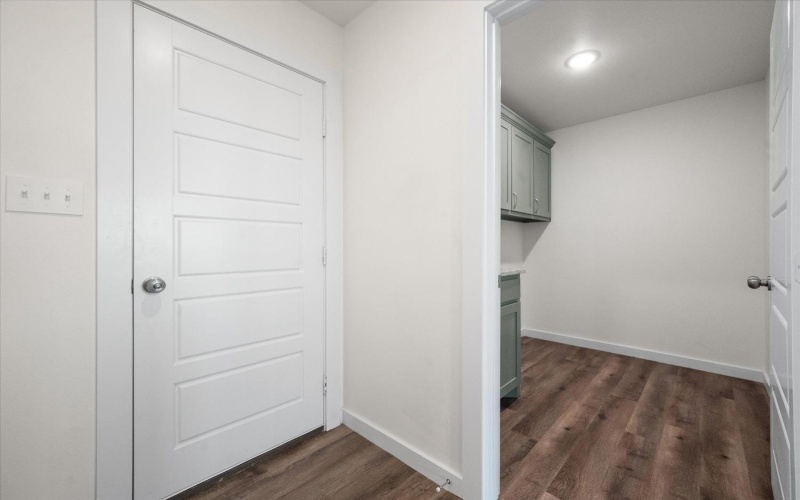 7737 97th Street, Lubbock, TX 79424, 3 Habitaciones Habitaciones , ,2 BañosBaños,Residential,En Venta,7737 97th Street,0,202559333