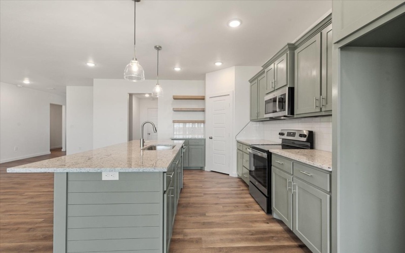7737 97th Street, Lubbock, TX 79424, 3 Habitaciones Habitaciones , ,2 BañosBaños,Residential,En Venta,7737 97th Street,0,202559333