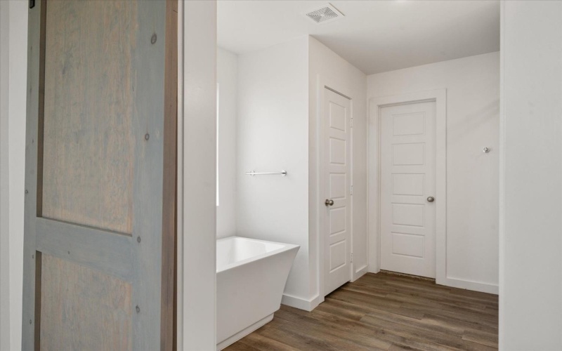 7737 97th Street, Lubbock, TX 79424, 3 Habitaciones Habitaciones , ,2 BañosBaños,Residential,En Venta,7737 97th Street,0,202559333
