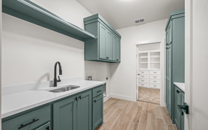 7205 E F M 41, Slaton, TX 79364, 3 Bedrooms Bedrooms, ,2 BathroomsBathrooms,Residential,For Sale,7205 E F M 41,0,202559338