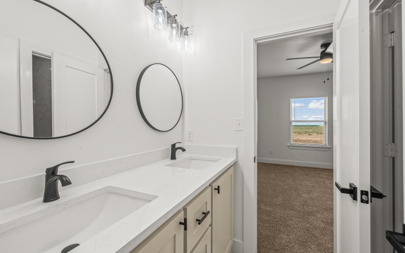 7107 E F M 41, Slaton, TX 79364, 3 Habitaciones Habitaciones , ,2 BañosBaños,Residential,En Venta,7107 E F M 41,0,202559339