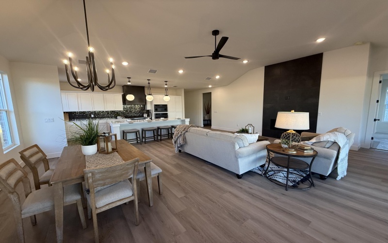 4416 Remington Avenue, Lubbock, TX 79407, 4 Habitaciones Habitaciones , ,2 BañosBaños,Residential,En Venta,4416 Remington Avenue,0,202559361