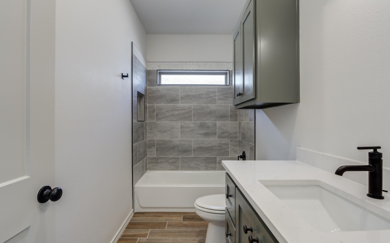 3424 143rd Street, Lubbock, TX 79423, 4 Habitaciones Habitaciones , ,3 BañosBaños,Residential,En Venta,3424 143rd Street,0,202559377