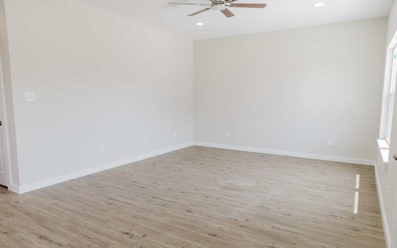 1802 Ellis St, San Angelo, TX 76905, 2 Bedrooms Bedrooms, ,1 BathroomBathrooms,Residential,For Sale,1802 Ellis St,0,128737