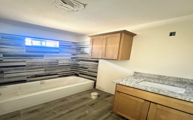 309 E 25th St, San Angelo, TX 76903, 3 Bedrooms Bedrooms, ,2 BathroomsBathrooms,Residential,For Sale,309 E 25th St,0,128744
