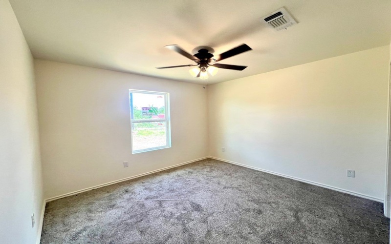 313 E 25th St, San Angelo, TX 76903, 3 Bedrooms Bedrooms, ,2 BathroomsBathrooms,Residential,For Sale,313 E 25th St,0,128745