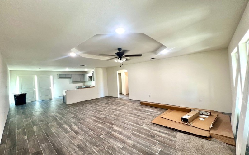 313 E 25th St, San Angelo, TX 76903, 3 Bedrooms Bedrooms, ,2 BathroomsBathrooms,Residential,For Sale,313 E 25th St,0,128745