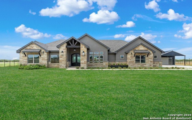 112 Hidden Cove, Floresville, TX 78114, 4 Bedrooms Bedrooms, ,3 BathroomsBathrooms,Residential,For Sale,112 Hidden Cove,0,1894249