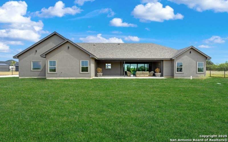 112 Hidden Cove, Floresville, TX 78114, 4 Bedrooms Bedrooms, ,3 BathroomsBathrooms,Residential,For Sale,112 Hidden Cove,0,1894249