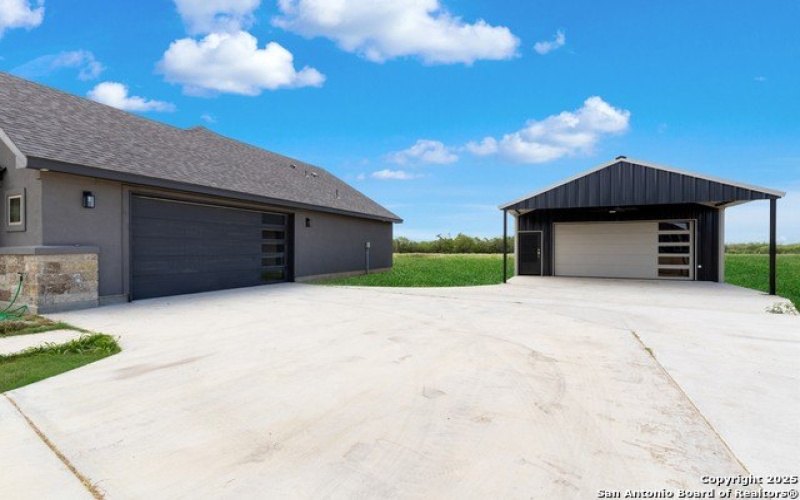 112 Hidden Cove, Floresville, TX 78114, 4 Bedrooms Bedrooms, ,3 BathroomsBathrooms,Residential,For Sale,112 Hidden Cove,0,1894249