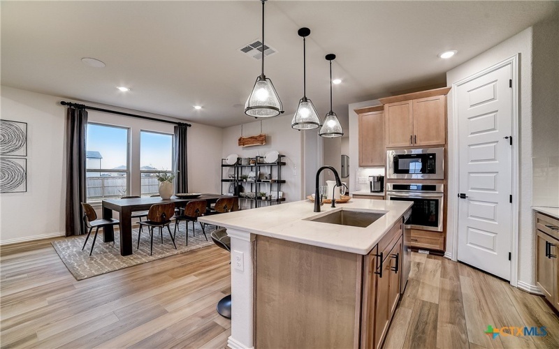 2593 Gideon Lane, New Braunfels, TX 78130, 4 Habitaciones Habitaciones , ,3 BañosBaños,Residential,En Venta,2593 Gideon Lane,0,589921