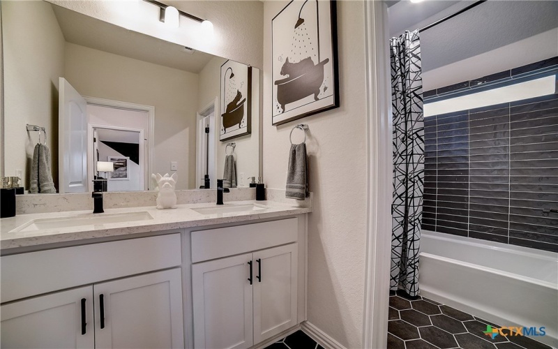 2593 Gideon Lane, New Braunfels, TX 78130, 4 Habitaciones Habitaciones , ,3 BañosBaños,Residential,En Venta,2593 Gideon Lane,0,589921
