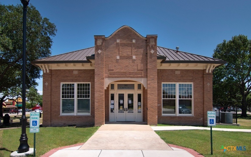 331 YELLOWSTONE Drive, Kyle, TX 78640, 3 Habitaciones Habitaciones , ,2 BañosBaños,Residential,En Venta,331 YELLOWSTONE Drive,0,590395