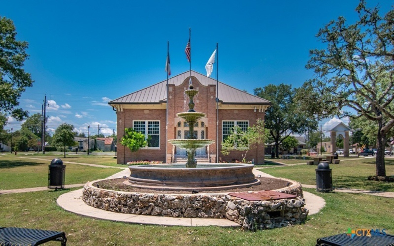 331 YELLOWSTONE Drive, Kyle, TX 78640, 3 Habitaciones Habitaciones , ,2 BañosBaños,Residential,En Venta,331 YELLOWSTONE Drive,0,590395