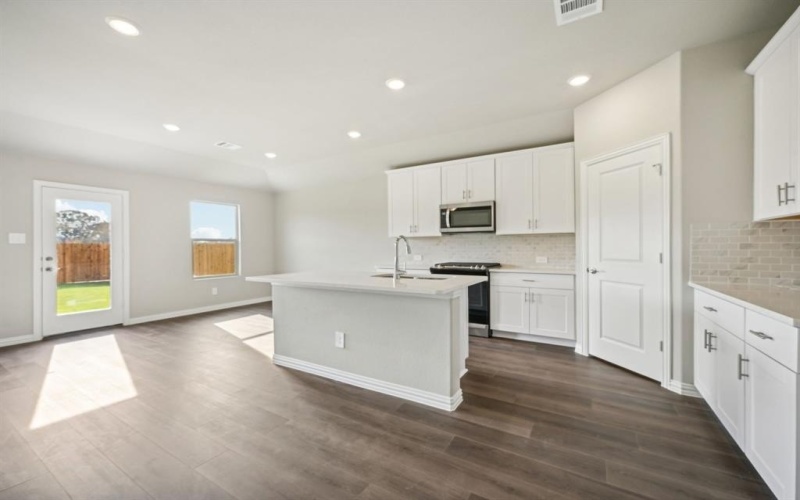 3412 Kingdom Drive, Farmersville, TX 75442, 3 Habitaciones Habitaciones , ,2 BañosBaños,Residential,En Venta,3412 Kingdom Drive,0,20795272