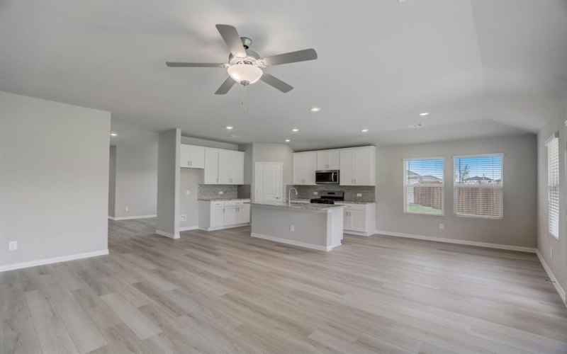 3914 Superior Drive, Farmersville, TX 75442, 4 Bedrooms Bedrooms, ,3 BathroomsBathrooms,Residential,For Sale,3914 Superior Drive,0,20803388