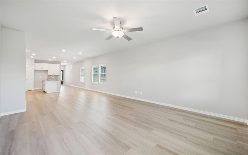 4006 Marble Falls Drive, Farmersville, TX 75442, 3 Bedrooms Bedrooms, ,2 BathroomsBathrooms,Residential,For Sale,4006 Marble Falls Drive,0,20873106
