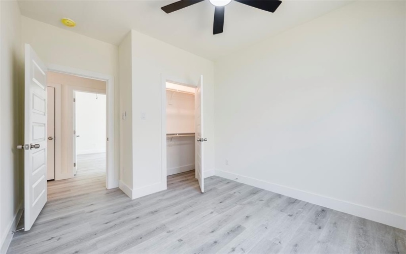 2404 Garden Drive, Dallas, TX 75215, 4 Bedrooms Bedrooms, ,2 BathroomsBathrooms,Residential,For Sale,2404 Garden Drive,0,21002845