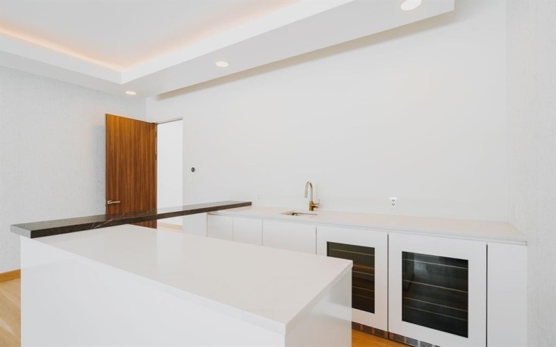 4625 Walnut Hill Lane, Dallas, TX 75229, 5 Bedrooms Bedrooms, ,9 BathroomsBathrooms,Residential,For Sale,4625 Walnut Hill Lane,0,21022242