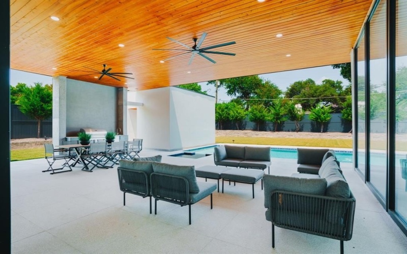4625 Walnut Hill Lane, Dallas, TX 75229, 5 Bedrooms Bedrooms, ,9 BathroomsBathrooms,Residential,For Sale,4625 Walnut Hill Lane,0,21022242