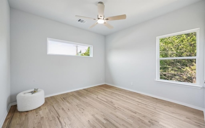 236 Hilltop Drive, Ennis, TX 75119, 3 Bedrooms Bedrooms, ,2 BathroomsBathrooms,Residential,For Sale,236 Hilltop Drive,0,21023025