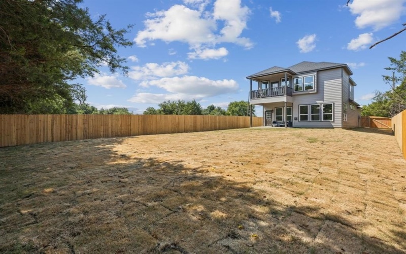 236 Hilltop Drive, Ennis, TX 75119, 3 Bedrooms Bedrooms, ,2 BathroomsBathrooms,Residential,For Sale,236 Hilltop Drive,0,21023025