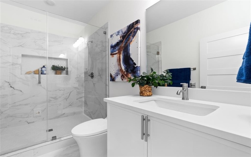 426 Martinique Avenue, Dallas, TX 75223, 5 Habitaciones Habitaciones , ,5 BañosBaños,Residential,En Venta,426 Martinique Avenue,0,21027261
