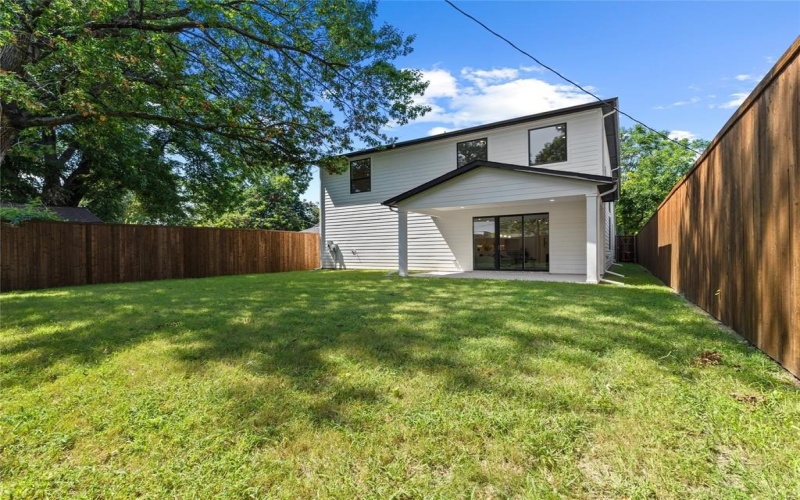 426 Martinique Avenue, Dallas, TX 75223, 5 Habitaciones Habitaciones , ,5 BañosBaños,Residential,En Venta,426 Martinique Avenue,0,21027261