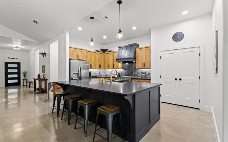 1832 S Park Avenue, Denison, TX 75020, 4 Bedrooms Bedrooms, ,3 BathroomsBathrooms,Residential,For Sale,1832 S Park Avenue,0,21035977