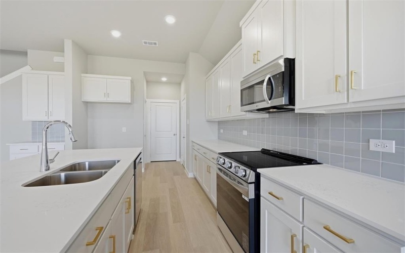 4203 Pigeon Drive, Sherman, TX 75092, 3 Bedrooms Bedrooms, ,2 BathroomsBathrooms,Residential,For Sale,4203 Pigeon Drive,0,21036163