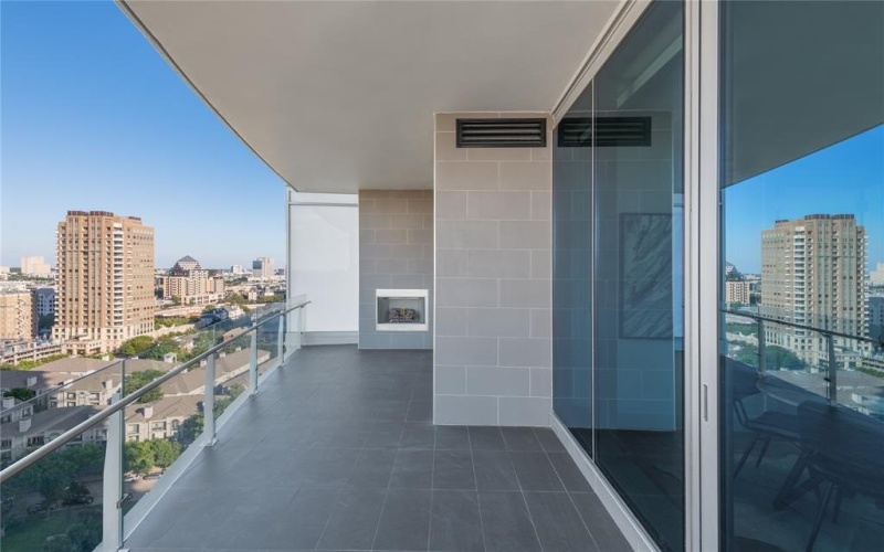 3130 N Harwood Street #1605, Dallas, TX 75201, 2 Bedrooms Bedrooms, ,2 BathroomsBathrooms,Residential,For Sale,3130 N Harwood Street,0,21036210